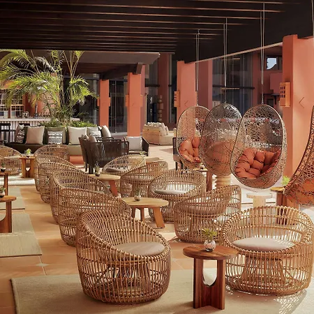 Hotell Tivoli La Caleta 5*